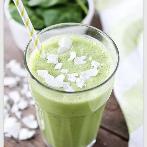 Coconut GREEN SMOOTHIE