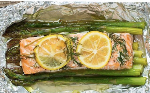 Baked Salmon and Asparagus in Foil