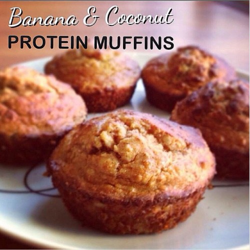 🍌 BANANA & COCONUT -PROTEIN MUFFINS 🍌