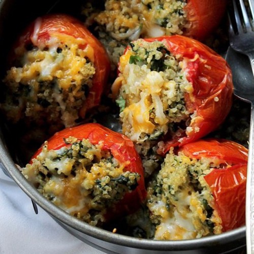 QUINOA AND SPINACH STUFFED TOMATOES
