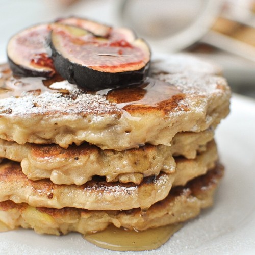 Apple and Greek Yogurt Pancakes