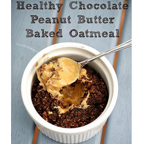 Healthy Chocolate and Peanut Butter Baked Oatmeal