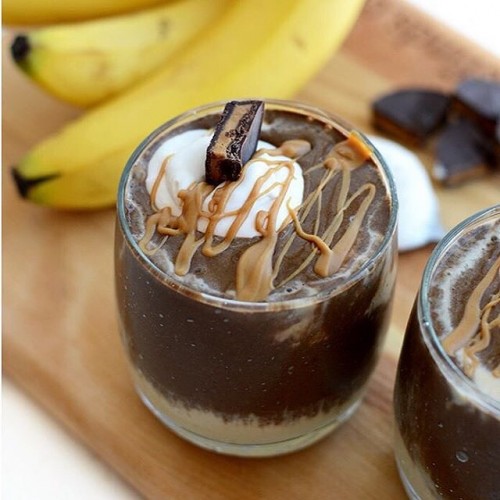 Healthy Peanut Butter Cup Smoothie