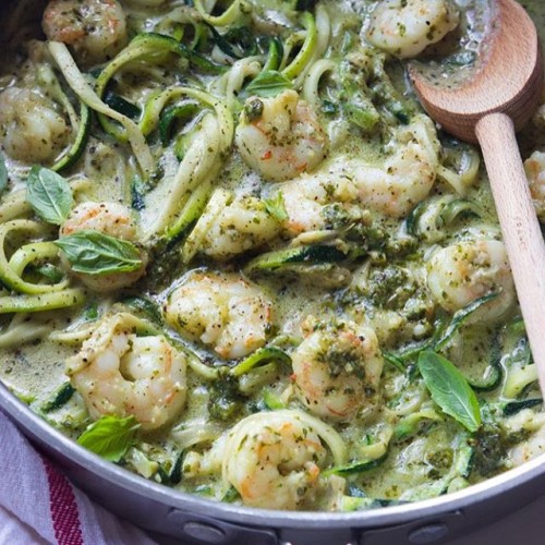 ONE-POT CREAMY PESTO SHRIMP ZUCCHINI NOODLES