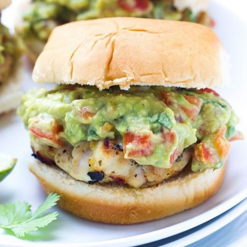 CILANTRO LIME CHICKEN SLIDERS WITH TOMATO GUACAMOLE