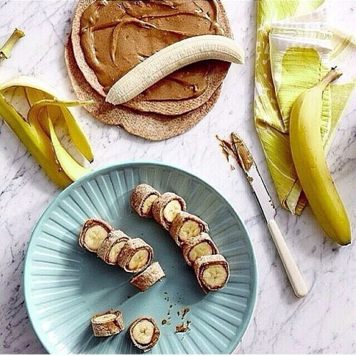 Peanut butter & banana rye wraps