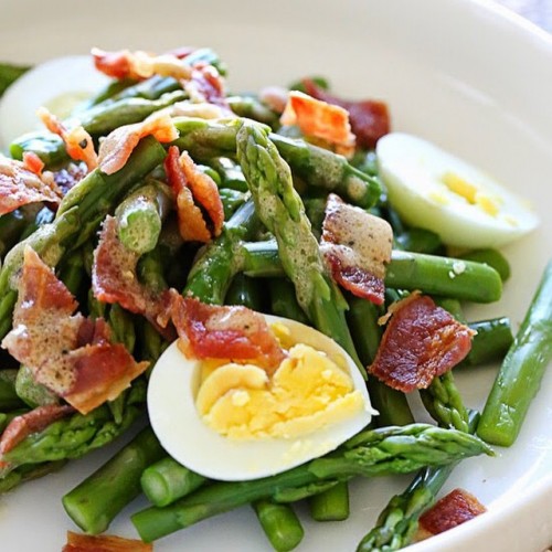 Asparagus Egg and Bacon Salad