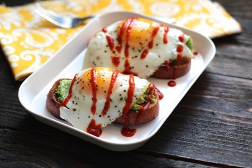 Avocado Toasts with Eggs & Sriracha