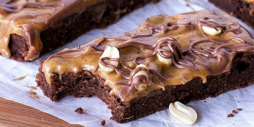 Snickers Fudge Brownies