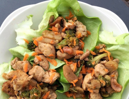 CHICKEN LETTUCE WRAPS