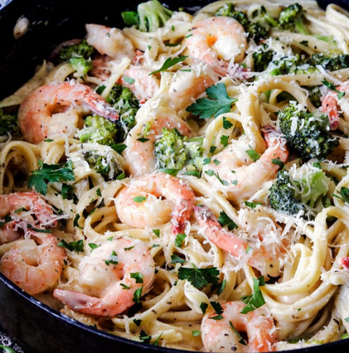 30 Minute Roasted Shrimp and Broccoli Fettuccine Alfredo