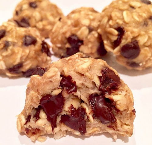 Vegan Chocolate Chip Cookies