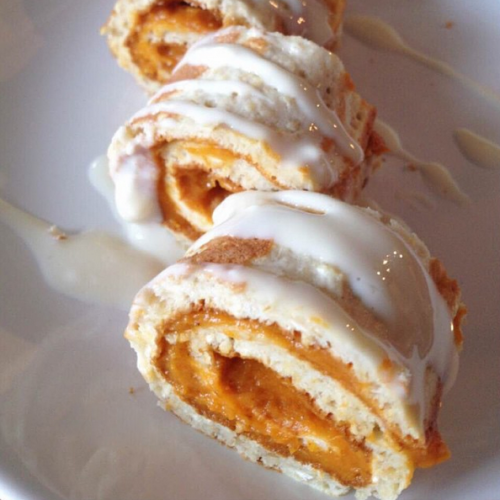 Vanilla Crêpe with Pumpkin Protein Filling