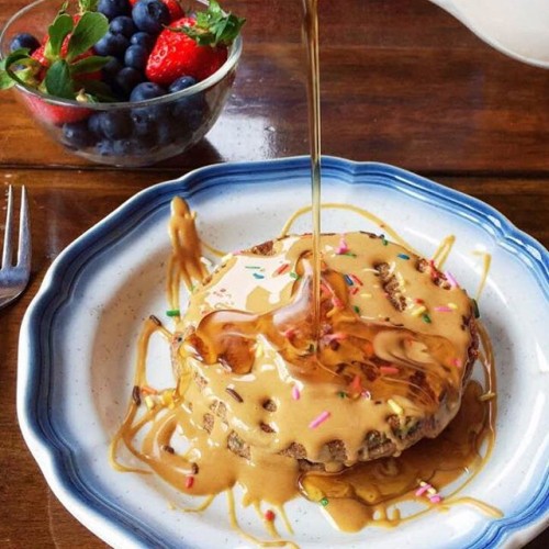 Peanut Butter Funfetti Protein Pancakes!