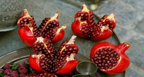 What Happens To Your Body If You Consume Pomegranate Juice For a Month